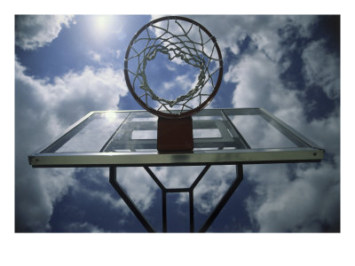 http://cesarpezzotti.files.wordpress.com/2008/11/superstock_1465-121low-angle-view-of-a-basketball-net-posters1.jpg